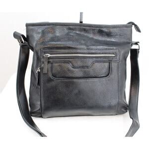 Bueno Soft Black Pebbled Leather Crossbody Handbag